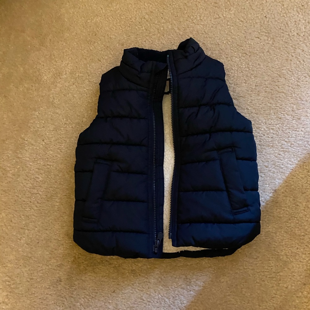 Toddler Boys Baby Gap vest. Blue, size 3T